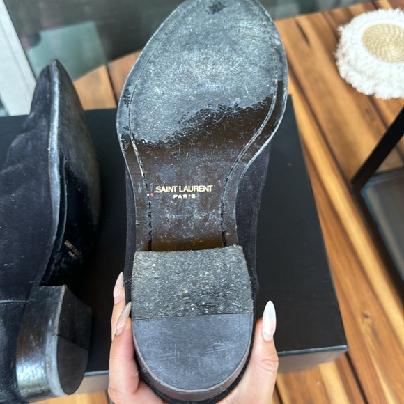 Saint Laurent Chelsea Boot - Picture 9 of 11